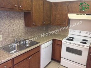 Walnut Apartments in Celina, TX - Foto de edificio - Building Photo
