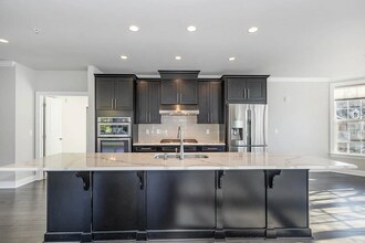 10420 Sablewood Dr, Unit 206 in Raleigh, NC - Building Photo - Building Photo