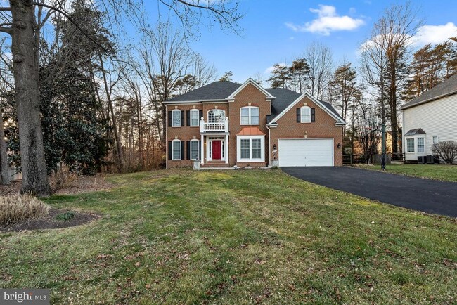 4924 Berkshire Woods Dr in Fairfax, VA - Building Photo - Building Photo