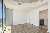 3324 Peachtree St NE photo'