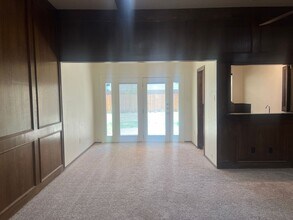 5715 69th St in Lubbock, TX - Building Photo - Building Photo