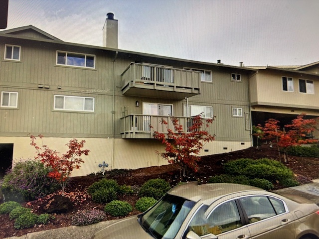 175 Upper Via Casitas, Unit Lotus Gardens in Greenbrae, CA - Building Photo