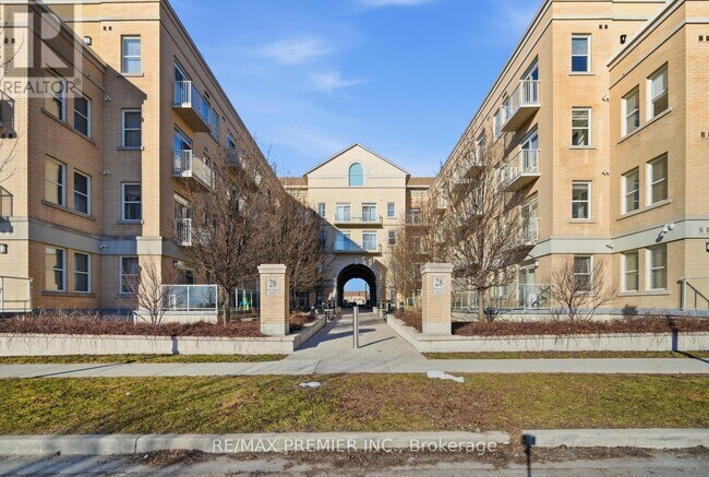 28 Prince Regent St in Markham, ON - Building Photo - Building Photo