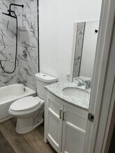 1641 Woodburn St in Jackson, MS - Building Photo - Building Photo