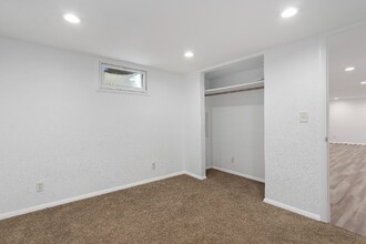 7 E Diamond St in Layton, UT - Foto de edificio - Building Photo