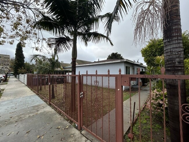 property at 2325 1/4 Alta St