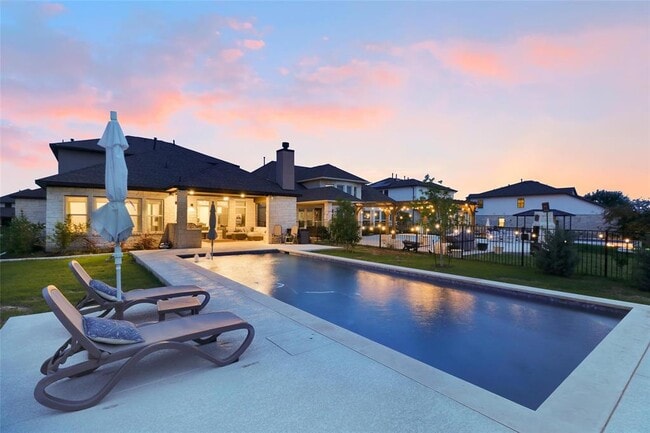 property at 702 Tomichi Trl