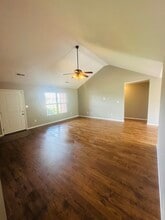 285 Brookstone Dr in Holts Summit, MO - Building Photo - Building Photo
