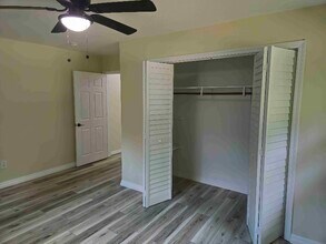 19645 SW Lark Dr in Dunnellon, FL - Building Photo - Building Photo