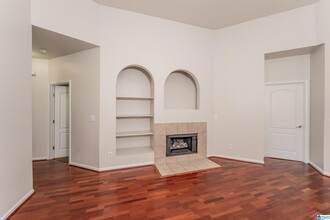 5324 Promenade Dr in Trussville, AL - Foto de edificio - Building Photo