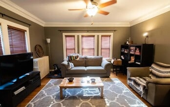4221 Nicollet Ave, Unit #100 in Minneapolis, MN - Foto de edificio - Building Photo