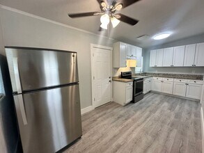 1507 Queensway Rd in Orlando, FL - Building Photo - Building Photo