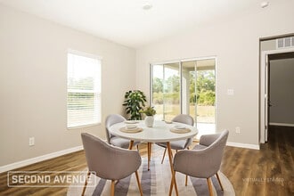 2747 Ponce De Leon Blvd in North Port, FL - Building Photo - Building Photo