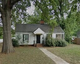 Room in House on Bethel Rd in Charlotte, NC - Building Photo