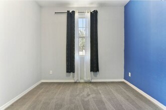 7707 S 37th St in Phoenix, AZ - Building Photo - Building Photo