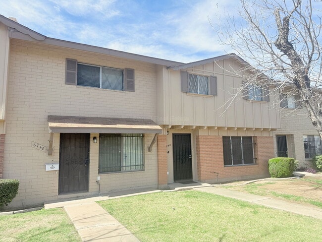 6742 N 43rd Ave in Glendale, AZ - Building Photo - Building Photo