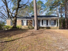 1623 Van Buren Ave in Fayetteville, NC - Building Photo