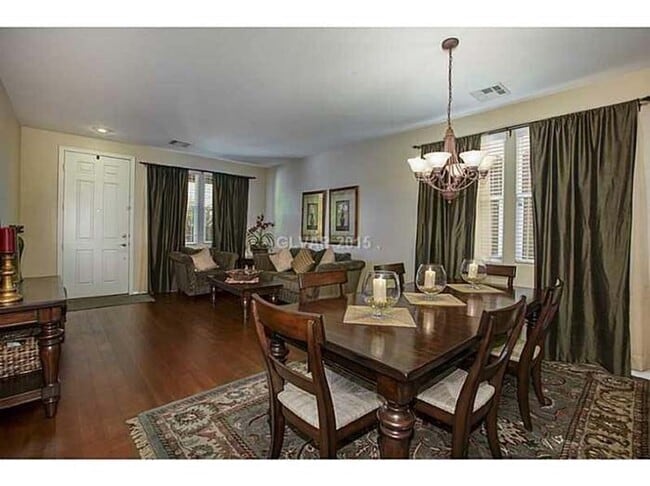 4013 Buteo Ln in North Las Vegas, NV - Building Photo - Building Photo