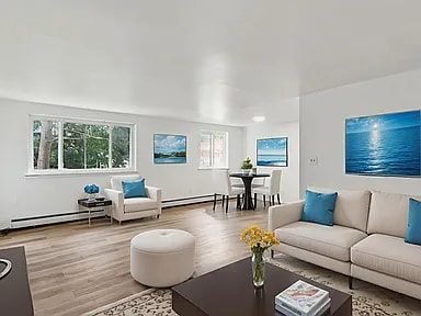 property at 1822 Benton Ave