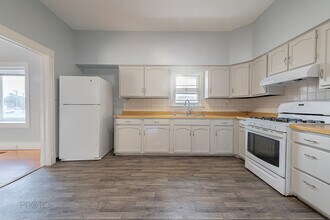 29 W 33rd Pl in Steger, IL - Building Photo - Building Photo