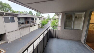 6350 Caminito Salado in San Diego, CA - Building Photo - Building Photo