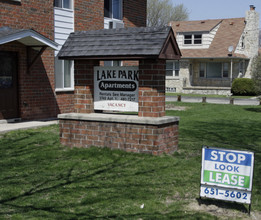 Lake Park Apartments in St. Francis, WI - Building Photo - Building Photo