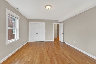 25 Main St in Somerville, MA - Building Photo - Building Photo