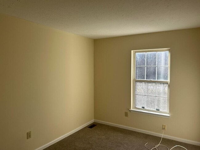 892 N Waterford Ln in Wilmington, DE - Building Photo - Building Photo