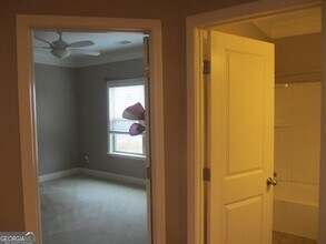 328 Ashbrook Blvd in Johns Creek, GA - Foto de edificio - Building Photo