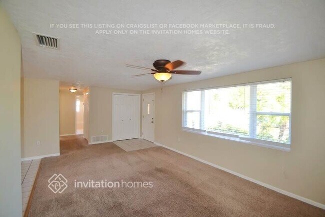 6710 8th St Ct W in Bradenton, FL - Building Photo - Building Photo