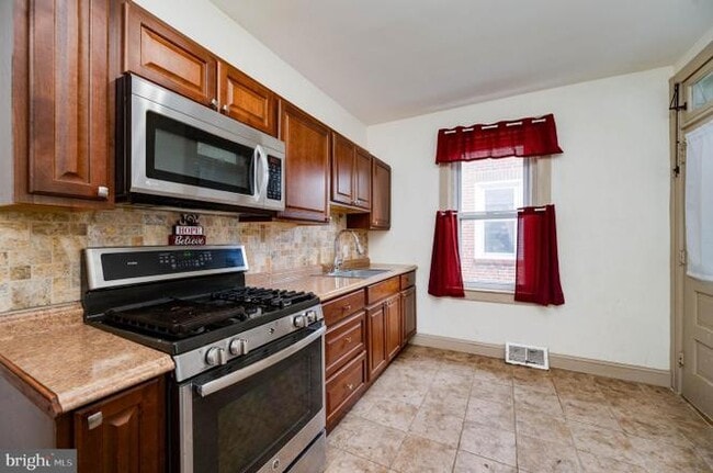 property at 1523 Birch St