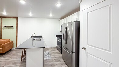 86 N Monitor Row in Saratoga Springs, UT - Building Photo - Building Photo