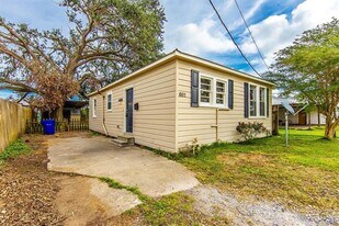 601 Poplar St in Thibodaux, LA - Building Photo