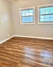 302 Kelly Ct in Champaign, IL - Building Photo - Building Photo