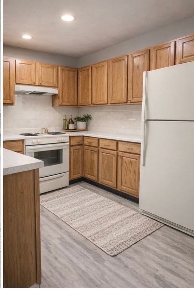 property at 9012 W Jackson St