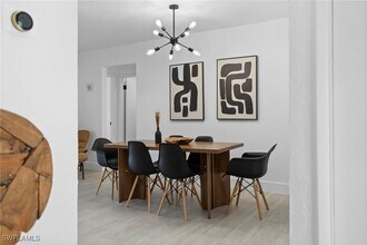 181 Mentor Dr in Naples, FL - Building Photo - Building Photo