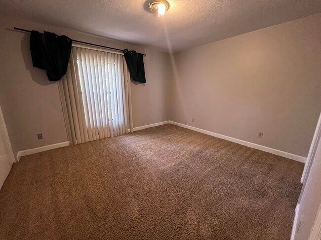 2346 La Rue Ct in Tallahassee, FL - Building Photo - Building Photo