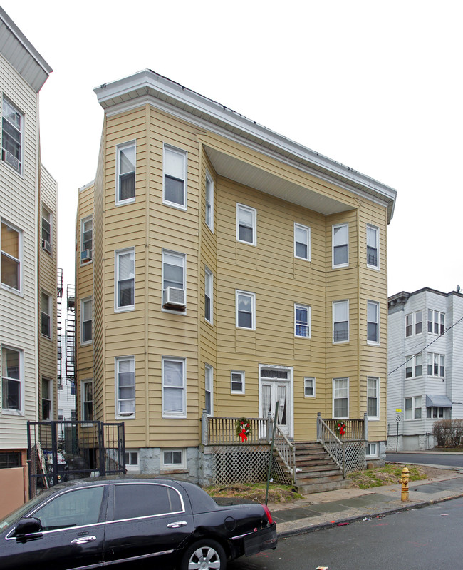 58 Caroline Ave in Yonkers, NY - Building Photo - Building Photo