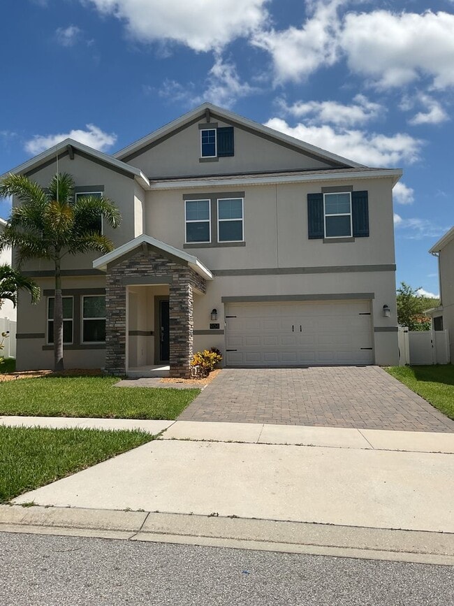property at 904 Carmillion Ct