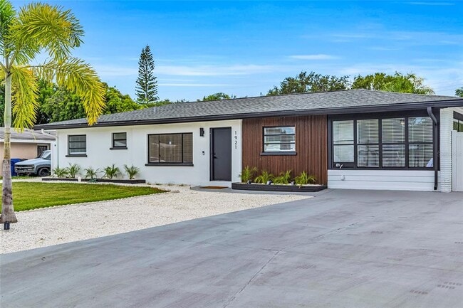 property at 1921 Fern Ave