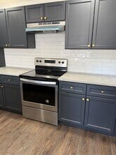 5803 Tremont St in Dallas, TX - Building Photo - Building Photo