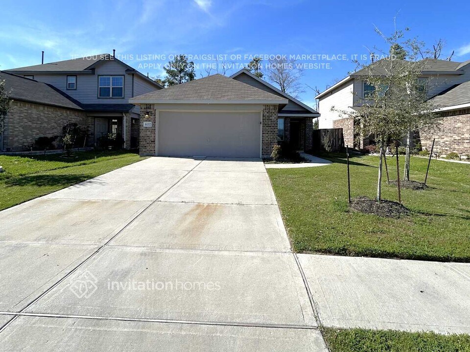6157 Dunsmore Cyn Ln in Porter, TX - Building Photo