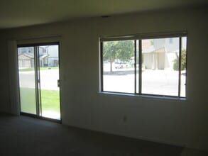 340 Sweetwater Cir in Dayton, NV - Building Photo - Building Photo