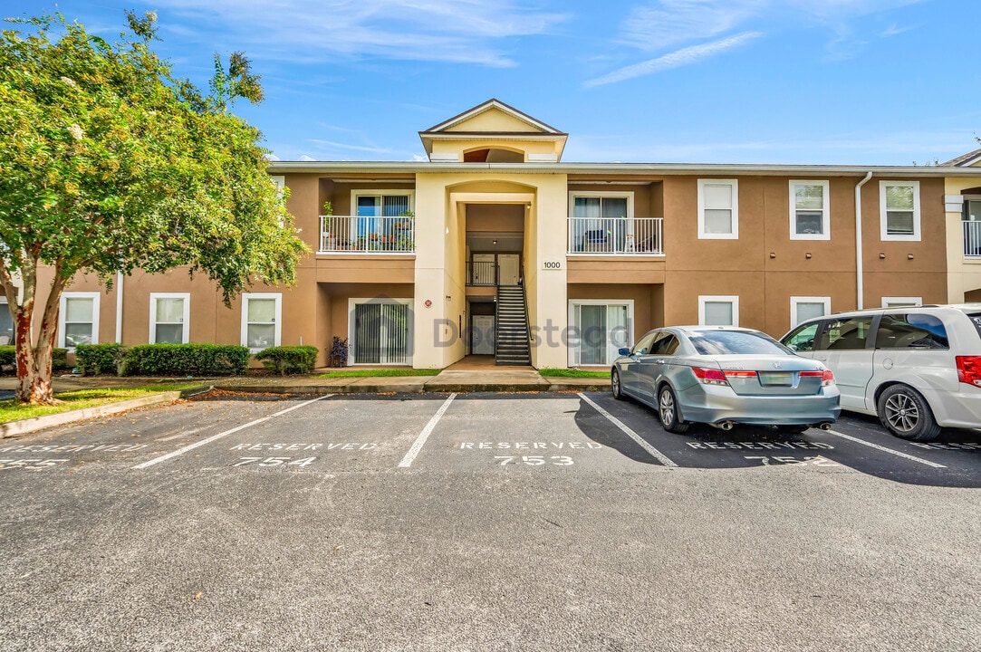 7920 Merrill Rd, Unit Unit 1004 in Jacksonville, FL - Building Photo
