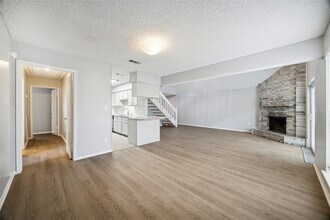 13838 Beech Hollow Ln in Houston, TX - Building Photo - Building Photo