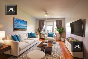 2001 Commonwealth Ave in Boston, MA - Building Photo