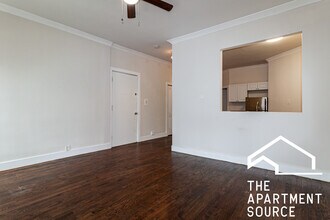 2905 N Mildred Ave in Chicago, IL - Building Photo - Building Photo