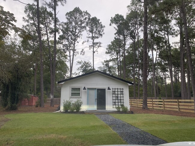 property at 300 Thorne Rd