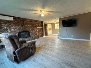 43 Breeze Way in Port Angeles, WA - Building Photo - Building Photo