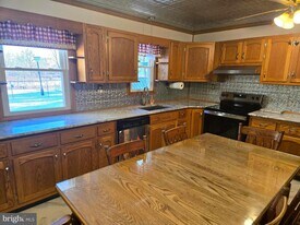 15329 Church Ln in Goldsboro, MD - Building Photo